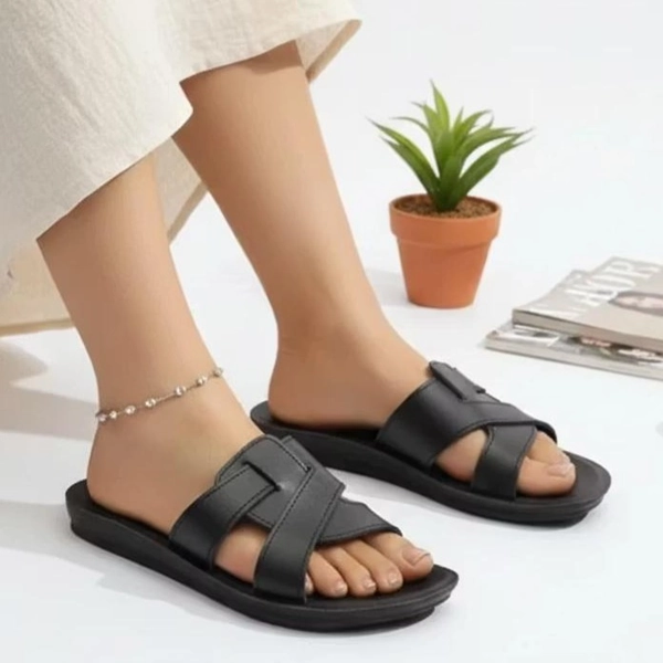 دمپایی طبی زنانه چرمی درسانیو شهپر